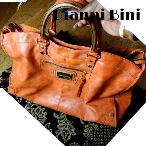 Gianni Bini burnt orange leather tote. Xl. - Picture 7 of 14